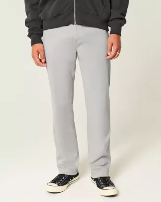 Schmale, gerade Chinohose
