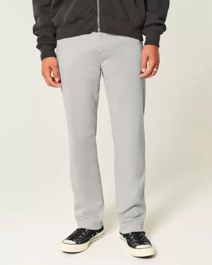 Schmale, gerade Chinohose