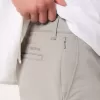 Schmale, gerade Chinohose