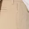 Schmale, gerade Chinohose