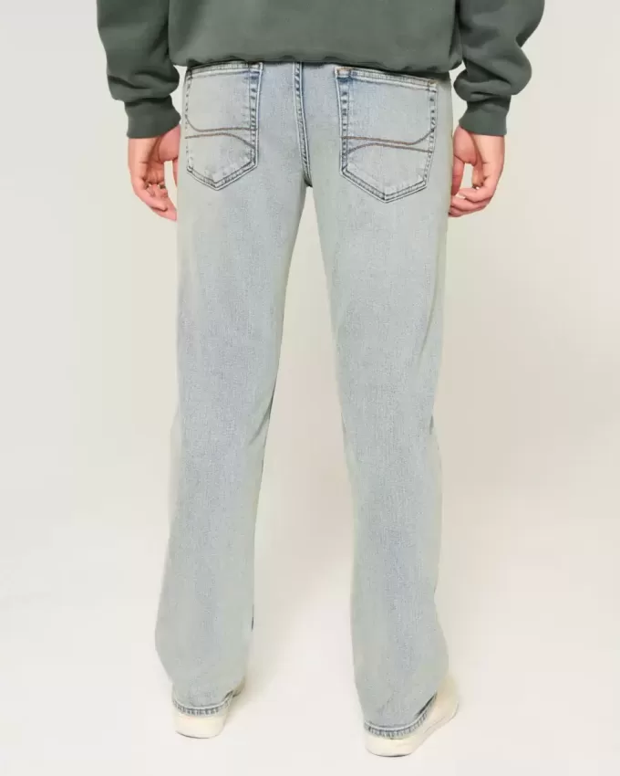 Schmale, gerade Jeans in heller Waschung Schmale, gerade Jeans in heller Waschung