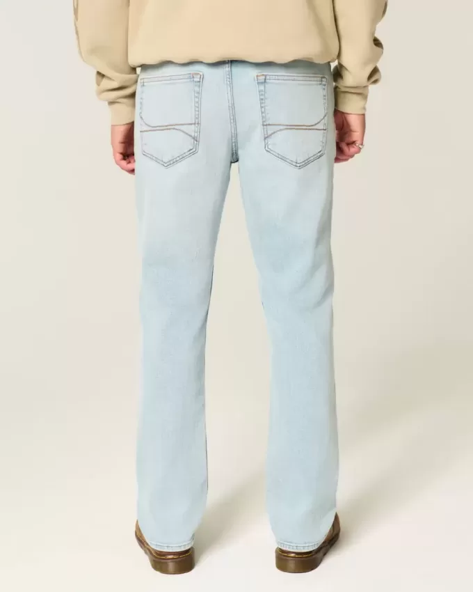 Schmale, gerade Jeans in heller Waschung Schmale, gerade Jeans in heller Waschung