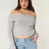 Schulterfreier Pullover Schulterfreier Pullover