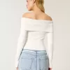 Schulterfreier Pullover Schulterfreier Pullover