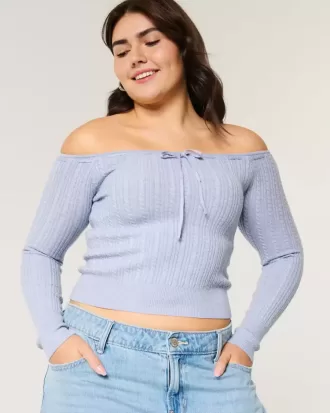 Schulterfreier Zopfmusterpullover