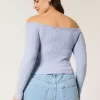 Schulterfreier Zopfmusterpullover Schulterfreier Zopfmusterpullover