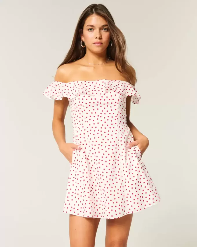 Schulterfreies A-Linien-Minikleid mit Rüschen