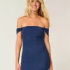 Schulterfreies, figurbetontes Netzkleid Schulterfreies, figurbetontes Netzkleid