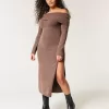 Schulterfreies Midi-Pulloverkleid Schulterfreies Midi-Pulloverkleid