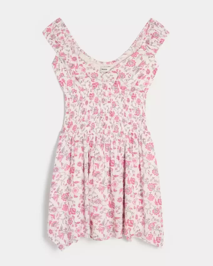 Schulterfreies Minikleid mit asymmetrischem Saum