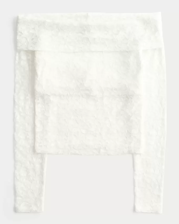 Schulterfreies Oberteil mit durchgehender Spitze Schulterfreies Oberteil mit durchgehender Spitze
