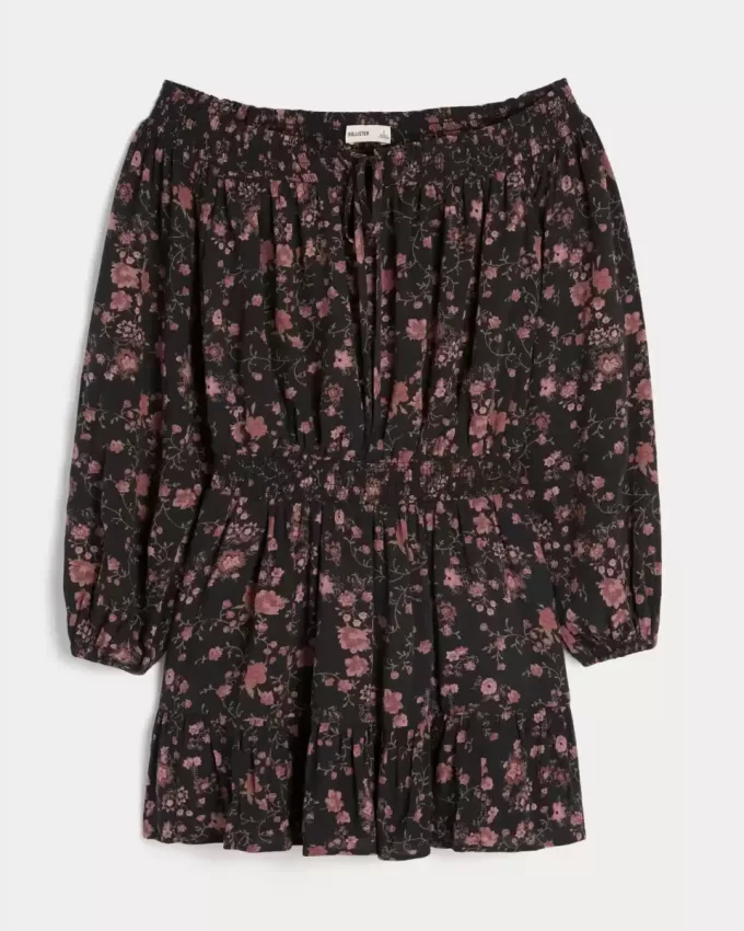 Schulterfreies/offenes gewebtes Kleid Schulterfreies/offenes gewebtes Kleid