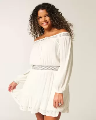 Schulterfreies/offenes gewebtes Kleid