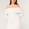Schulterfreies Skater-Pulloverkleid Schulterfreies Skater-Pulloverkleid
