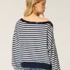 Schulterfreies Sweatshirt mit Bindeband Schulterfreies Sweatshirt mit Bindeband