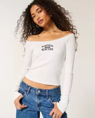 Schulterfreies T-Shirt mit Montauk-Grafik und Spitzenbesatz