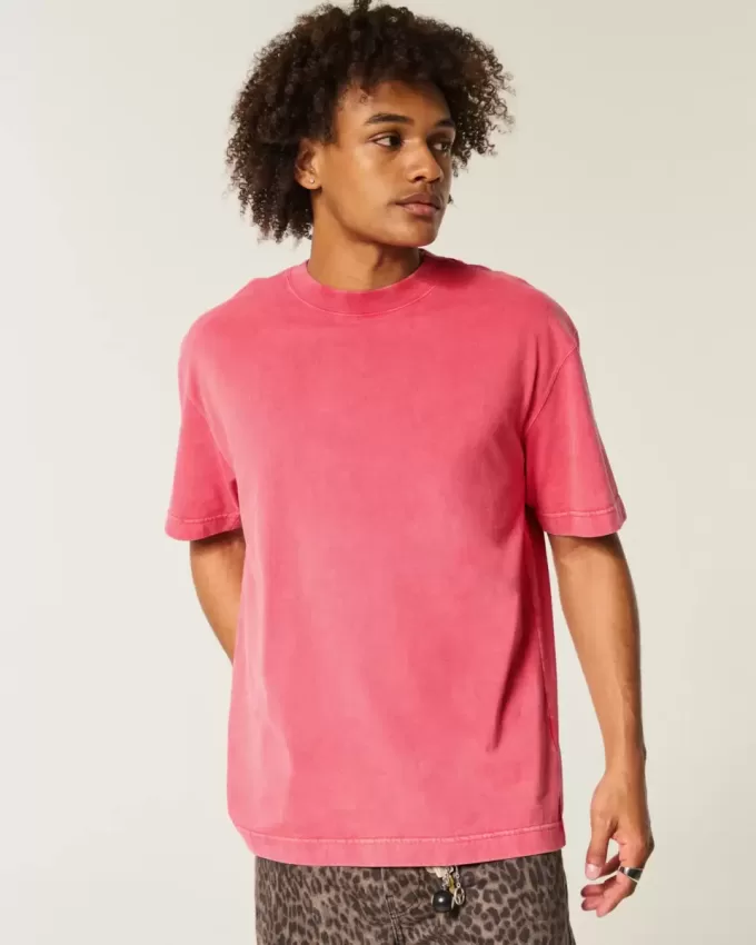 Schweres, verwaschenes T-Shirt mit Rundhalsausschnitt Schweres, verwaschenes T-Shirt mit Rundhalsausschnitt