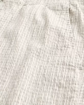 Seersucker-Shorts aus Leinenmischung bis zur Mitte des Oberschenkels