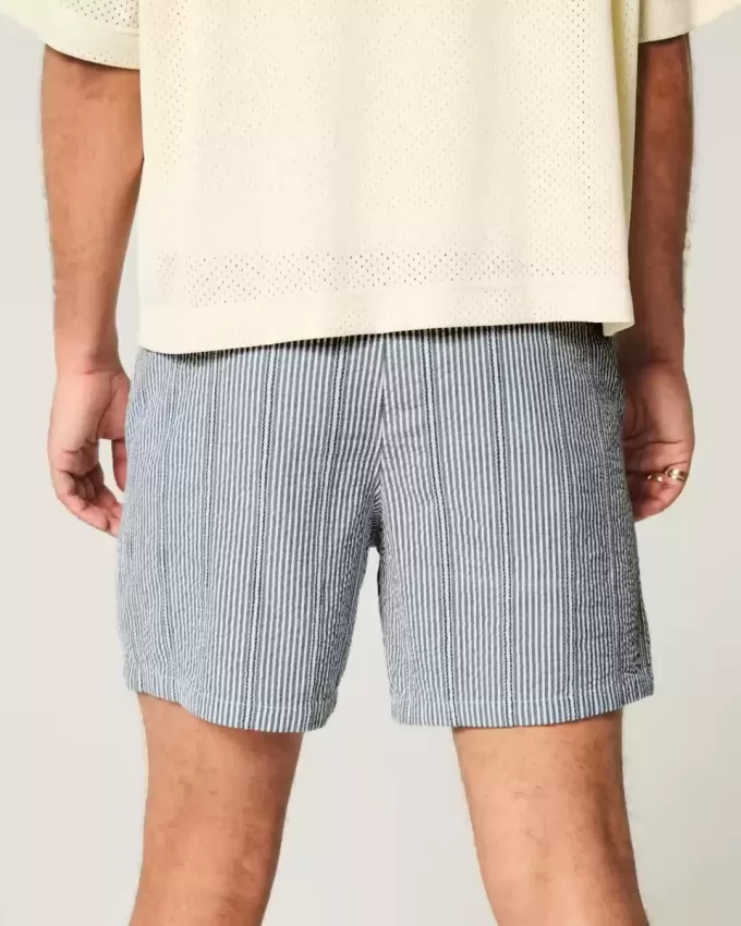 Seersucker-Shorts zum Überziehen bis zur Mitte des Oberschenkels