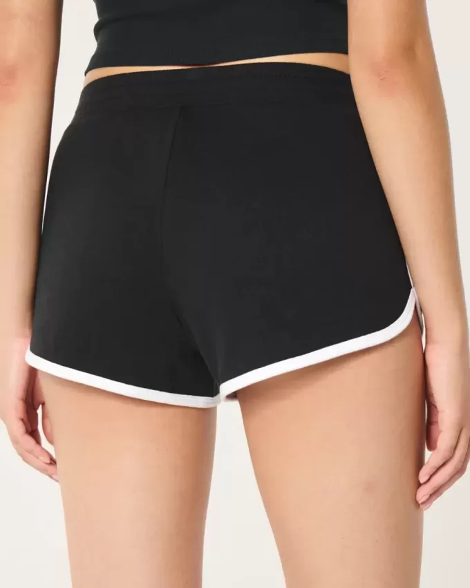 Shorts mit hohem Bund und Logo Shorts mit hohem Bund und Logo