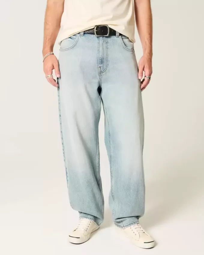 Skater-Baggy-Jeans in heller Waschung