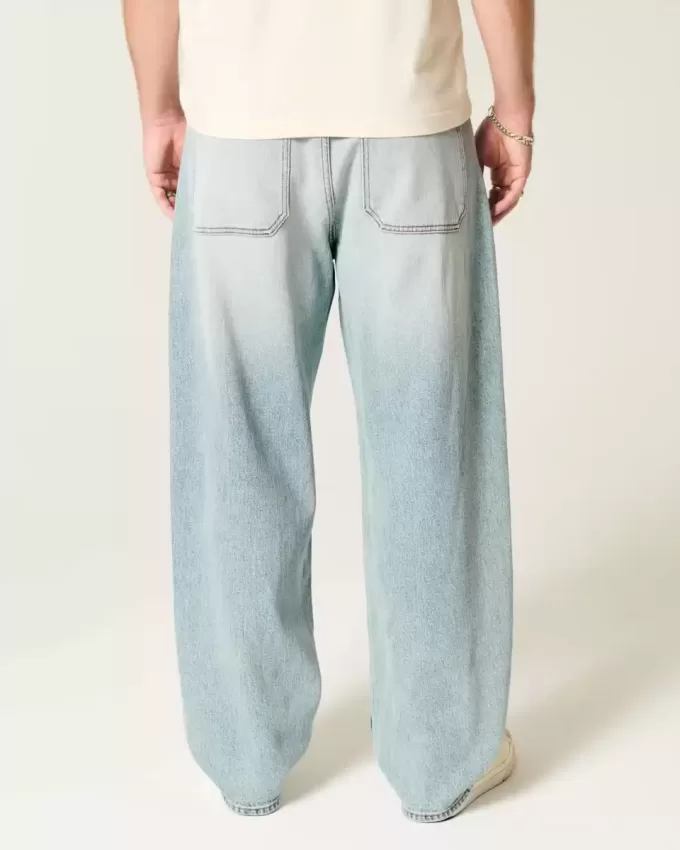 Skater-Baggy-Jeans in heller Waschung