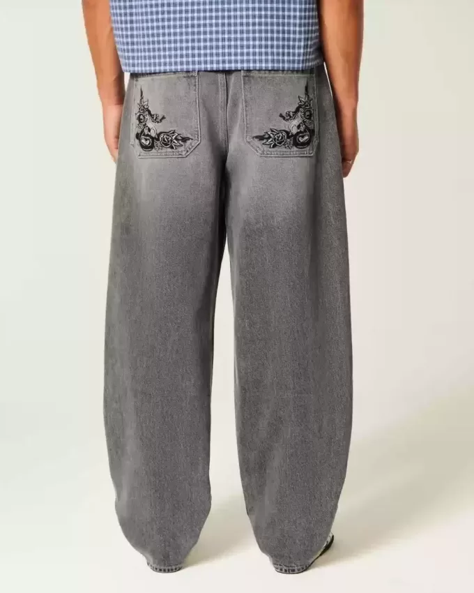 Skater-Baggy-Jeans mit Grafik Skater-Baggy-Jeans mit Grafik