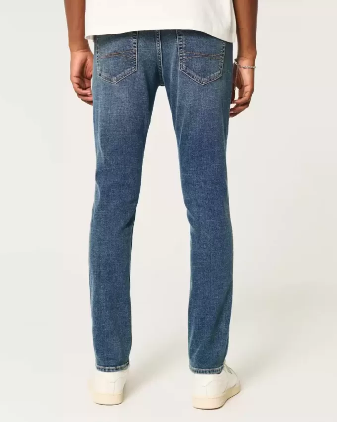 Skinny Jeans in dunkler Mittelwaschung Skinny Jeans in dunkler Mittelwaschung
