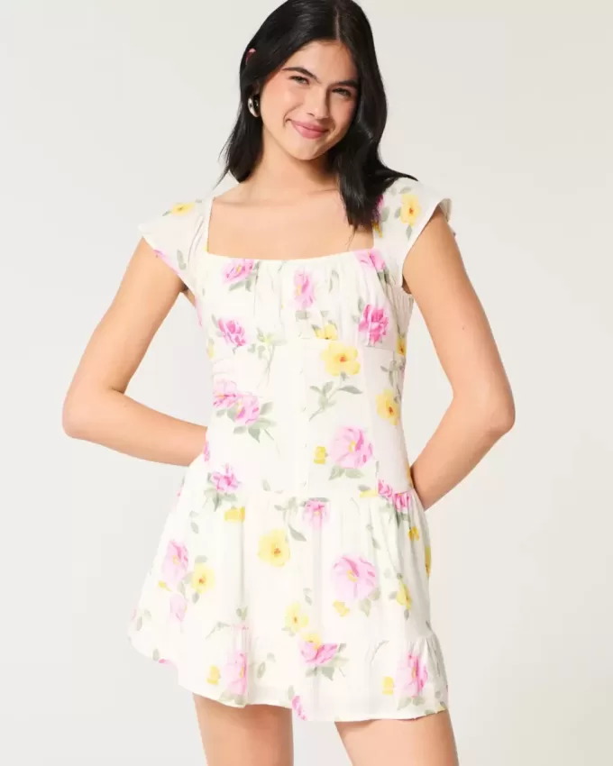 Skort-Kleid mit Flatterärmeln Skort-Kleid mit Flatterärmeln
