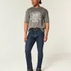 Sportliche Skinny-Jeans in dunkler Waschung