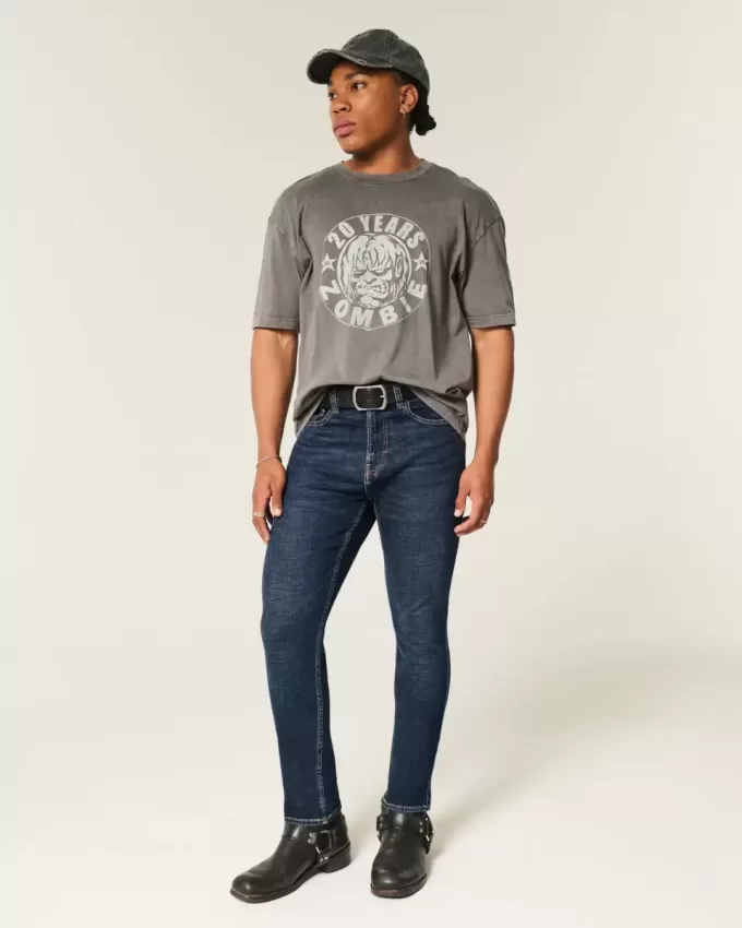 Sportliche Skinny-Jeans in dunkler Waschung