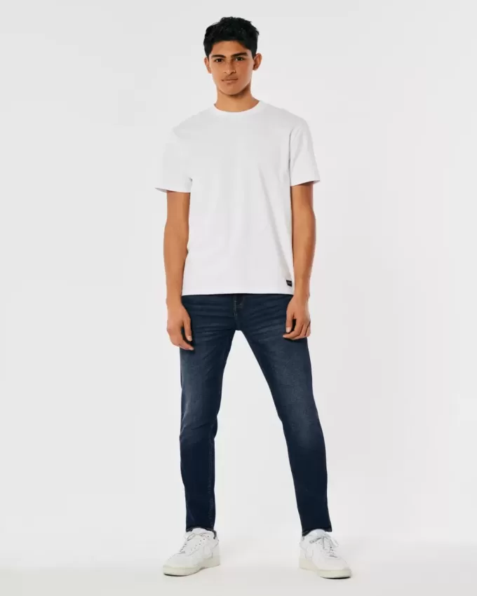 Sportliche Skinny-Jeans in dunkler Waschung