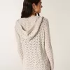 Stitchy Cardigan mit Kapuze und No-Close-Muster Stitchy Cardigan mit Kapuze und No-Close-Muster