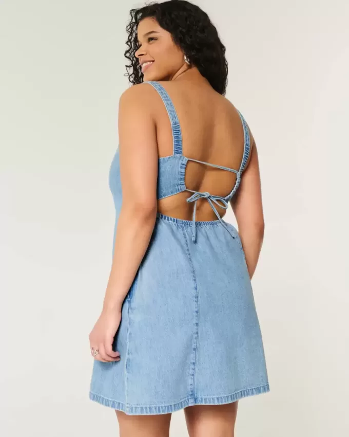 Strukturiertes Minikleid aus Leinenmischung Strukturiertes Minikleid aus Leinenmischung