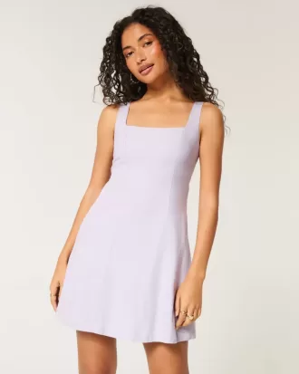 Strukturiertes Minikleid aus Leinenmischung