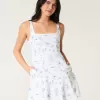 Strukturiertes Minikleid aus Leinenmischung Strukturiertes Minikleid aus Leinenmischung