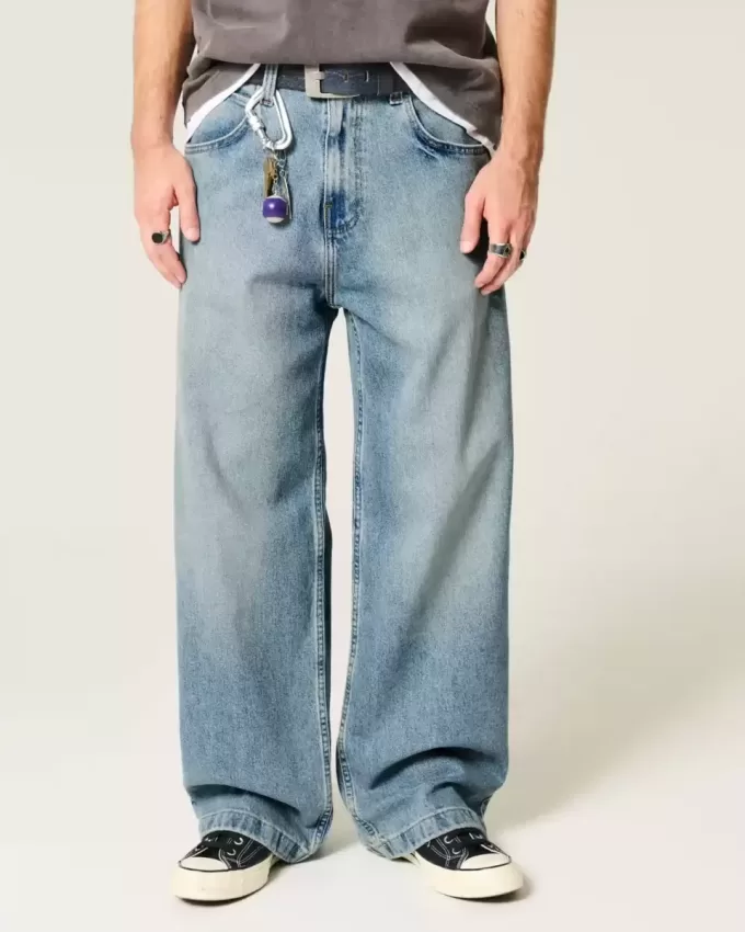 Super Baggy-Jeans in mittlerer Waschung
