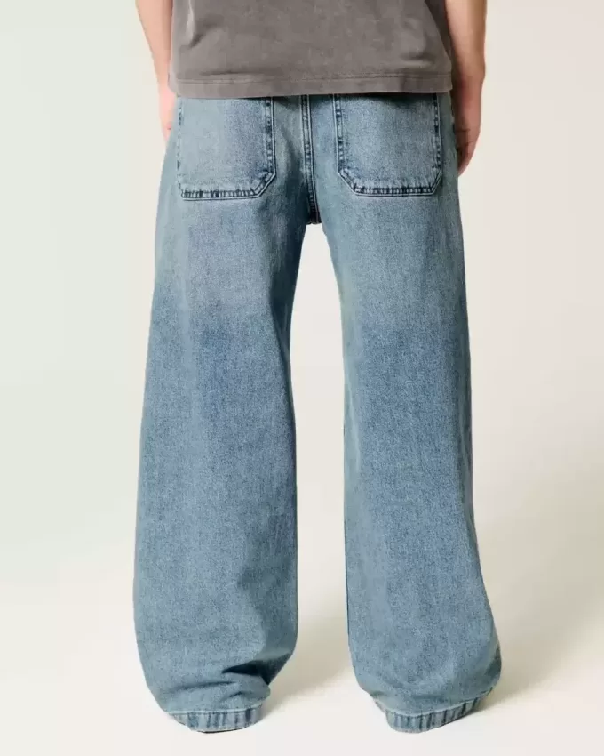 Super Baggy-Jeans in mittlerer Waschung