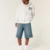 Super Baggy-Jeansshorts in dunkler Waschung unterhalb des Knies Super Baggy-Jeansshorts in dunkler Waschung unterhalb des Knies