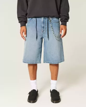 Super Baggy-Jeansshorts in mittlerer Waschung