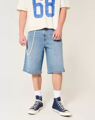 Super Baggy-Jeansshorts mit mittlerer Waschung unterhalb des Knies