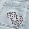 Super Baggy-Jeansshorts mit Würfelgrafik in heller Waschung