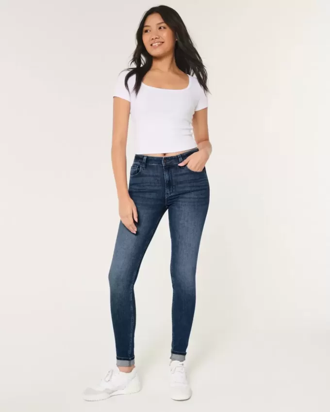 Super Skinny Jeans mit hohem Bund und mittlerer Waschung Super Skinny Jeans mit hohem Bund und mittlerer Waschung