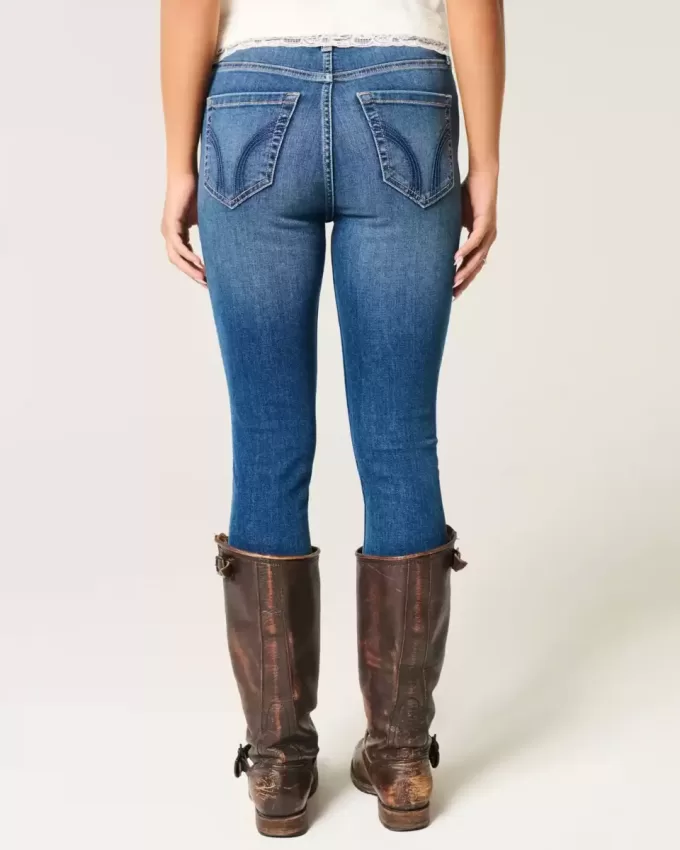 Superenge Jeans mit hoher Taille und dunkler Waschung