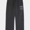 Superweite Jogginghose mit Grafik der Klasse 26