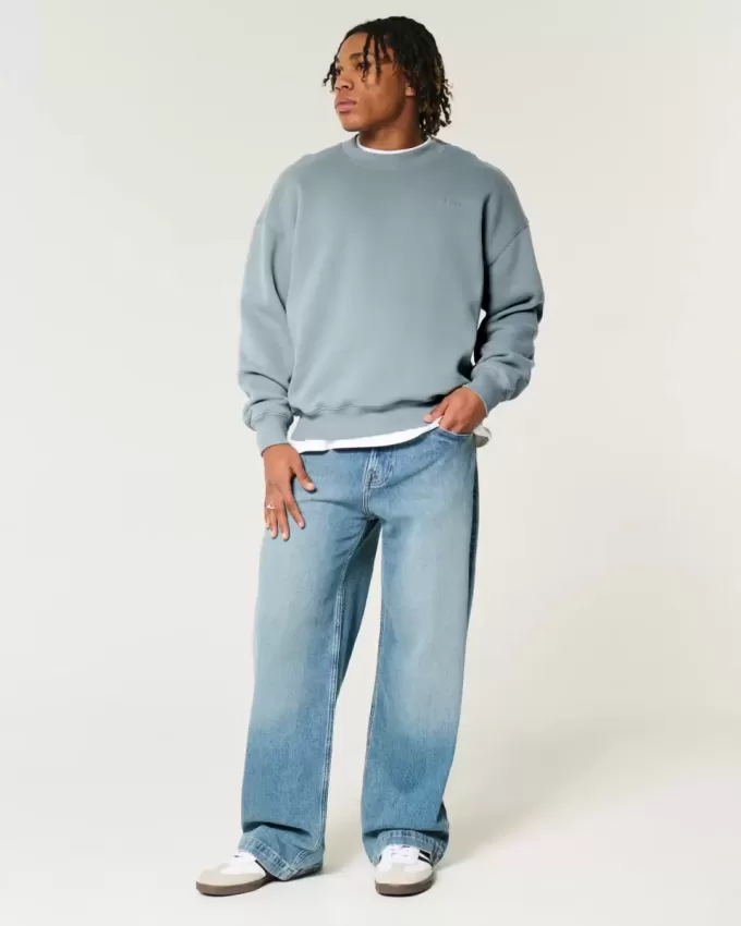 Sweatshirt mit Rundhalsausschnitt und kastigem Logo Sweatshirt mit Rundhalsausschnitt und kastigem Logo