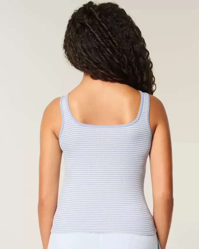 Tanktop mit eckigem Ausschnitt aus geripptem, nahtlosem Stoff Tanktop mit eckigem Ausschnitt aus geripptem, nahtlosem Stoff