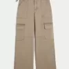 Tief sitzende Baggy-Cargohose