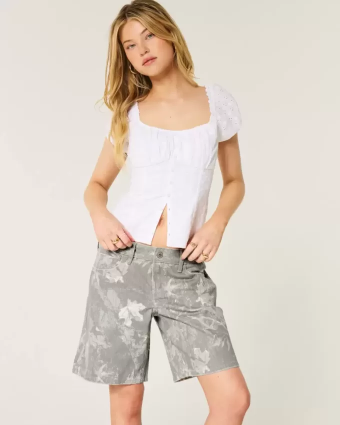 Tief sitzende Baggy-Jeans mit Camouflage-Muster