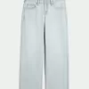 Tief sitzende Baggy-Jeans mit heller Waschung und Sternstickerei